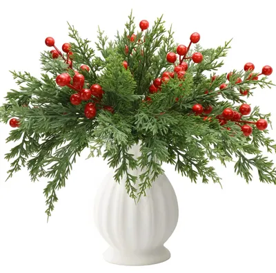 Image de 45 branches de sapin et de baies artificielles ; les branches de sapin artificielles ont un aspect très réaliste ; pour les guirlandes de Noël, les projets de bricolage et la décoration.