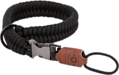 Produktbild von C-ROPE Kamera Handschlaufe Claw aus Paracord 30cm Black retail