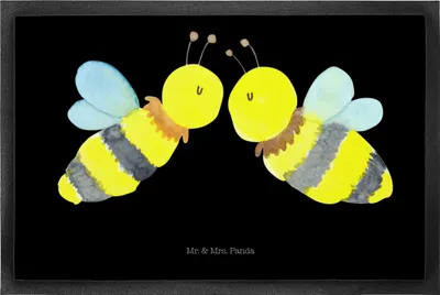 Produktbild von Mr. & Mrs. Panda Gummimatte Biene Liebe 50 x 75 cm - Schwarz - Geschenk, bodenmatte, fußmatte, Gummi-Fußmatte, Schmutzmatte, Schmutzfangmatte