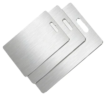 Immagine prodotto di Tagliere in acciaio inossidabile con design antiscivolo