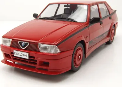 Produktbild von MCG 18428 Alfa Romeo 75 Turbo Evoluzione 1987 rot 1:18