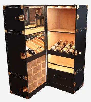 Zdjęcie produktu dla Casa Padrino luksusowa skórzana szafka barowa czarna / mosiężna h. 135 cm - Wyprodukowano we Włoszech