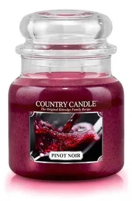 Productafbeelding van Country Candle Pinot Noir geurkaars, medium formaat, met 2 lonten (453 g)