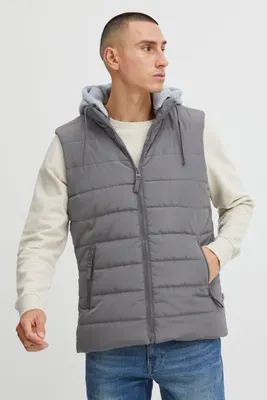 Produktbild von 11 Project PREbbe Herren Weste Outdoor-Weste leicht gesteppte Weste mit Sweat-Kapuze Regular Fit