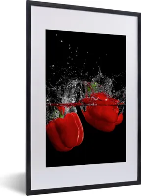 Produktbild von MuchoWow® Gerahmtes Poster Paprika - Gemüse - Stilleben - Wasser - Rot 40x60 cm - Poster mit Schwarzem Bilderrahmen Wandposter Rahmen Foto Bilder - Poster in Rahmen