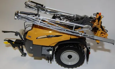 Produktbild von Herausforderer Rogator RG 300, ROS30186, Maßstab1/32, ROS
