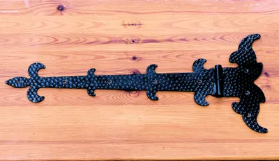 Produktbild von UHRIG Ladenband rechts Scharnier 52 cm lang, antik Beschlag aus Schmiedeeisen für Fenster Möbel Tür Tor usw.