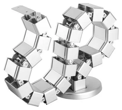Produktbild von StarTech.com CMVBMOD Kabelmanager – flexible Kabelschlange mit 4 Kanälen, 1,29 m, silber, für Schreibtisch & Workstation
