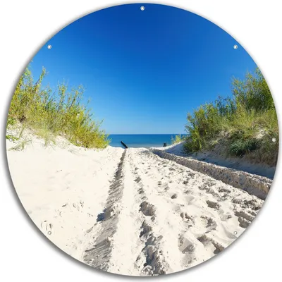 Produktbild von Wallario rundes Outdoor-Poster für Garten oder Balkon, Motiv Auf dem Sandweg zum Strand - Blauer Himmel über dem Meer, 60 cm Durchmesser