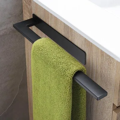 Obrázok produktu pre Čierny samolepiaci držiak na uteráky, 39 cm, z nehrdzavejúcej ocele