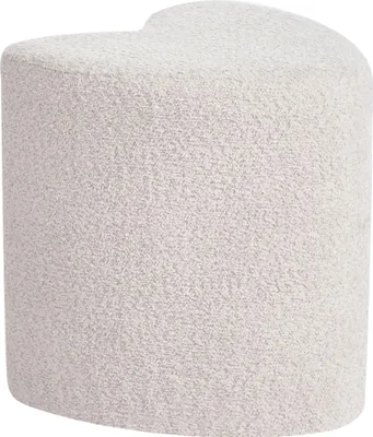 Produktbild von BELIANI Pouf Beige Chenillegewebe Herzform Niedrig Modern Sitzhocker Ottomane Polsterhocker Fußhocker für Wohnzimmer Schlafzimmer
