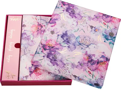 Obrázok produktu pre Box prezentowy z 5 stylowymi notatnikami Miłość