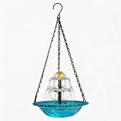 Produktbild von Solarbetriebene Springbrunnen-Hängevogeltränke – mehrstufiges Wasserfalldesign mit 300–500 ml Wasser , geeignet für Garten, Balkon und Terrasse.