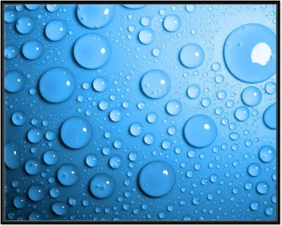 Produktbild von Wallario Wandbild Wassertropfen auf Blau, Größe: 40,30 x 50,30 cm, Poster mit schwarzem Aluminiumrahmen