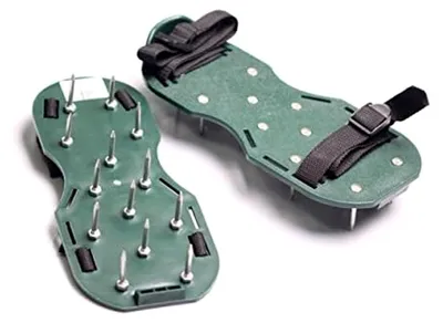 Produktbild von Rasenbelüftungs-Sandalen mit 13 Nägeln in Grün