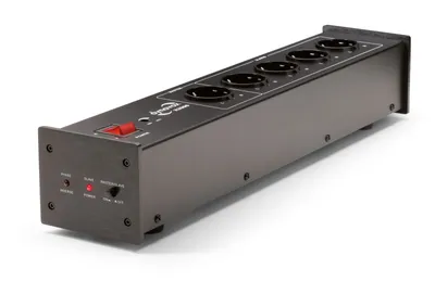 A black Dynavox HiFi-Netzfilter X2000 power strip with five outlets is shown against a white background.