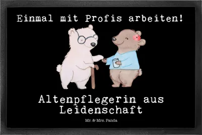 Produktbild von Mr. & Mrs. Panda abstreifer Altenpflegerin Leidenschaft 50 x 75 cm - Schwarz - Geschenk, Schuhabstreifer, Fußabstreifer, Lustig, Spruch, Bodenvorleger, Witzig, Beruf