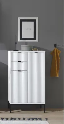 Produktbild von Badkommode >Lucera< in Weiß aus Weiß-MDF - 60x106x32cm (BxHxT)