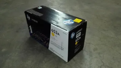 Produktbild von HP 653A Gelb Original LaserJet Tonerkartusche, 16500 Seiten, Gelb, 1 Stück(e)
