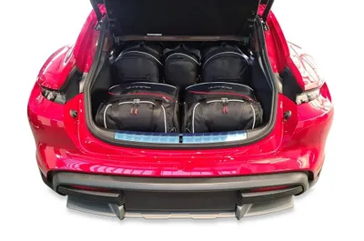 Obrázek produktu pro Sada cestovních tašek Porsche Taycan 2019- (combi)