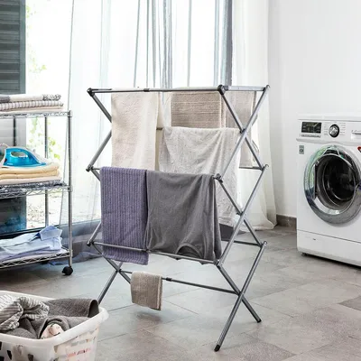 Produktbild von Zusammenklappbarer und ausziehbarer Metall-Wäscheständer mit 3 Höhenstufen Cloxy InnovaGoods 11 Stangen
