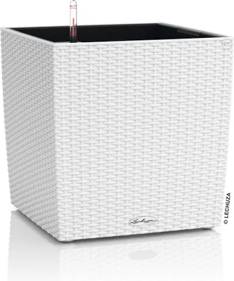 A white cube-shaped planter with a woven texture and a water level indicator.