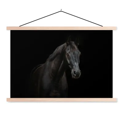 Produktbild von MuchoWow® Textilposter Pferd - Nutztier - Schwarz 120x80 cm mit holzfarbenen Rahmen - Aufhängeset