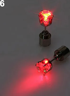 Produktbild von Mode Frauen LED Leuchten Strass Ohr Stud Ohrring Party Tanz Weihnachten Schmuck-Rot