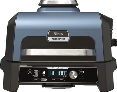 Produktbild von Ninja Woodfire Pro Connect XL 7-in-1 Outdoor elektrischer BBQ Smoker Grill, App-Steuerung, Air Fryer mit Woodfire Pellets 1,7 kW