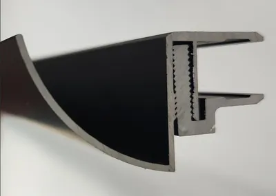 Produktbild von BuyLando Regenrinne für Vordach 200cm Schwarz 10,8-17,5mm
