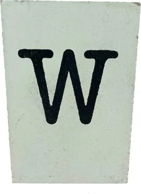 Produktbild von BaumwolleCounts Buchstabe W - Weiß | Babyzimmer Ideen