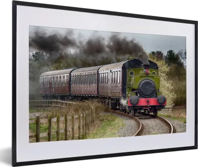 Produktbild von MuchoWow® MuchoWow® Gerahmtes Poster Ein herannahender Dampfzug 60x40 cm - Poster mit zchwarzem Bilderrahmen - Schlafzimmer - Plakat in Rahmen - Drucken