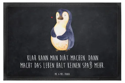 Produktbild von Mr. & Mrs. Panda fußmatte Pinguin Diät 60 x 90 cm - Kreidetafel - Geschenk, Gewicht, Abnehmen, Selbstliebe, Schmutzfangmatte, Schuhabstreifer, Motivation, teppichmatte