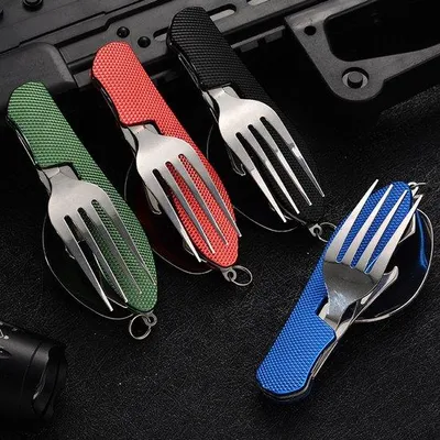 Immagine prodotto di Set da campeggio pieghevole 6 in 1 (4 pezzi), posate da viaggio, posate da campeggio in acciaio inossidabile per uso esterno, coltello, forchetta, cucchiaio, set apribottiglie (nero + verde + blu + rosso)