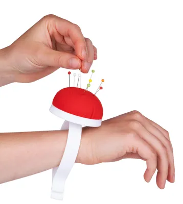 Produktbild von NADELKISSEN Rot mit Armhalter + 100 bunten Stecknadeln Nadeln Armnadelkissen Steckkissen 82