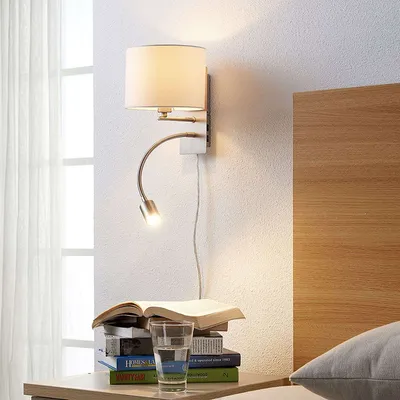 Produktbild von Lindby Klassisch / Antik Halbkreisförmige Wandleuchte mit Leselampe Chromweiß - Florens / Innenbeleuchtung / Wohnzimmerlampe / Schlafzimmer / Küche Textil /Stahl Länglich / E14 Max. 1 x 4 Watt