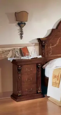 Produktbild von Design Nachttisch Beistelltische Schlafzimmer Holz Luxus Konsolen