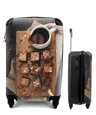Produktbild von MuchoWow® Koffer Handgepäck Trolley Rollkoffer Kleine Reisekoffer mit 4 Rollen - Brownies mit Schokoladensauce - Cabin Size < 55x40x23 cm & 55x40x20 cm - Fotokoffer - Kabinenkoffer - Boardgepäck - Reise-Box - Reisekoffer - Reisegepäck - Koffer mit Bild - Trolley für Kinder