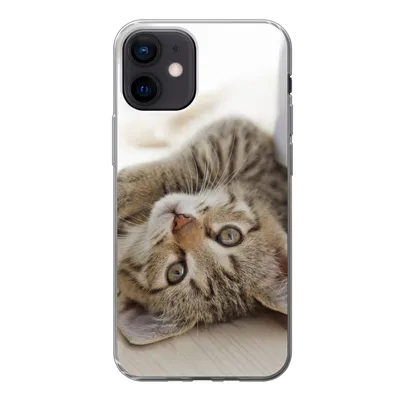 Produktbild von MuchoWow® Handyhülle Schutzhülle Hülle für iPhone 12 Kätzchen - Sonne - Braun - Mädchen - Kinder - Jungen - Kind Silikon Softcase Handy Hülle - Schutzhülle