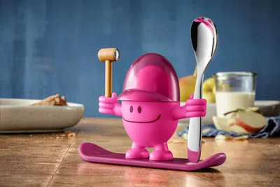 Produktbild von WMF McEgg Eierbecher mit Löffel, Kunststoff, Cromargan Edelstahl poliert, spülmaschinengeeignet, pink
