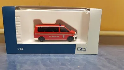 Produktbild von Rietze VW T6.1 Feuerwehr Genthin 53706