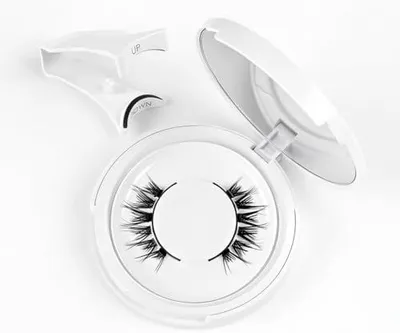 Produktbild von Magnetisches Wimpernset für einen natürlichen Look, wiederverwendbare Magnetwimpern ohne Kleber mit Applikator für Anfänger, einfach anzubringende Wimpern in Büschelform