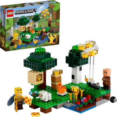 Produktbild von LEGO 21165 Minecraft Die Bienenfarm, Bauset mit Bienenzüchterin und Schaffigur