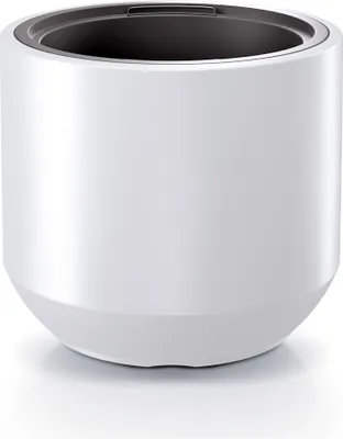 Produktbild von Sleek Planter with Smooth Surface and Elevated Tapered Base - Available in Multiple Colors