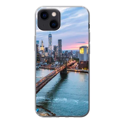 Produktbild von MuchoWow® Handyhülle Schutzhülle Hülle für iPhone 13 New Yorker Skyline an der Brooklyn Bridge Silikon Softcase Handy Hülle - Karteninhaber