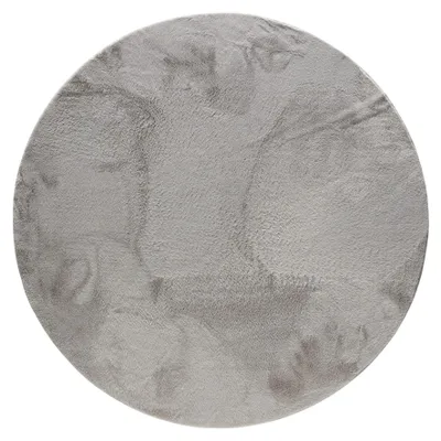 Produktbild von benuta Basic Kunstfaser Fellteppich Furry - Hellgrau rund 160 cm - Weicher Wohnzimmerteppich - Anti-Rutsch-Rückseite - Waschbar - Für Fußbodenheizung geeignet