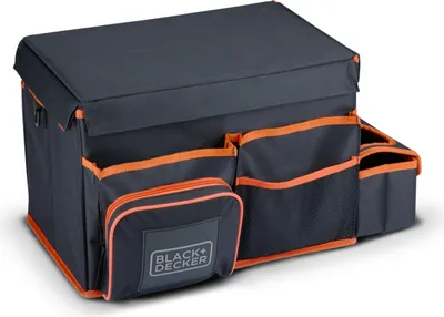 Produktbild von BLACK+DECKER KofferraumOrganizer – 47,5 x 25 x 30 cm – mit Tragegurt – Getränkehalter – Grau/Orange