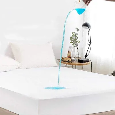 Produktbild von Famanu Matratzenauflage Geräuscharm und Wasserfest - 100 x 200 cm