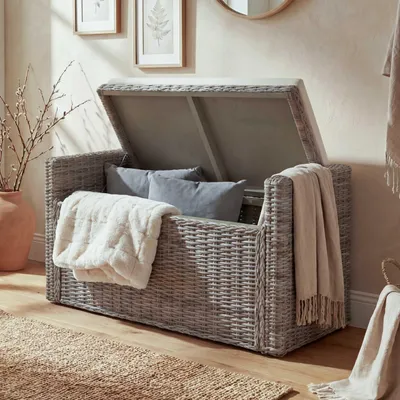 Zdjęcie produktu dla Komoda do przechowywania M92, ławka do garderoby, poduszka Kubu rattan 88cm ~ szaro-brązowy