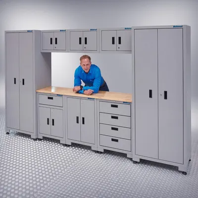 Produktbild von Werkstatteinrichtung mit 2 Werkstattschränken und Oberschrank
